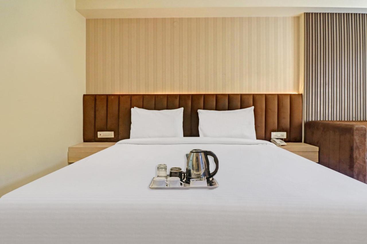 Hotel Oyo Townhouse 670 16 New Delhi